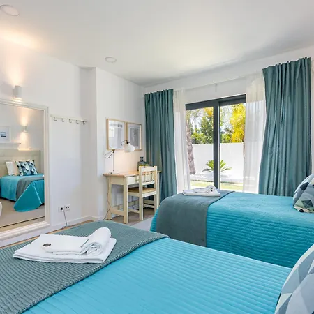 Вилла Casinha *